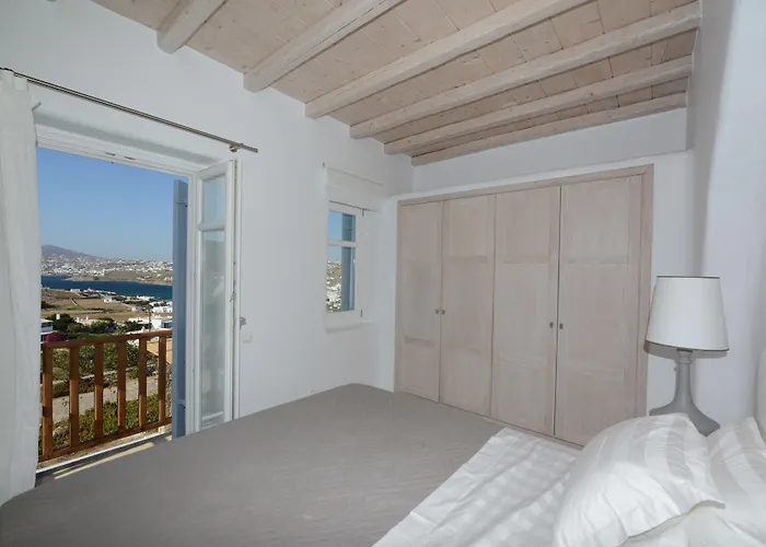 Villa Pearl Near Ornos By Diles *