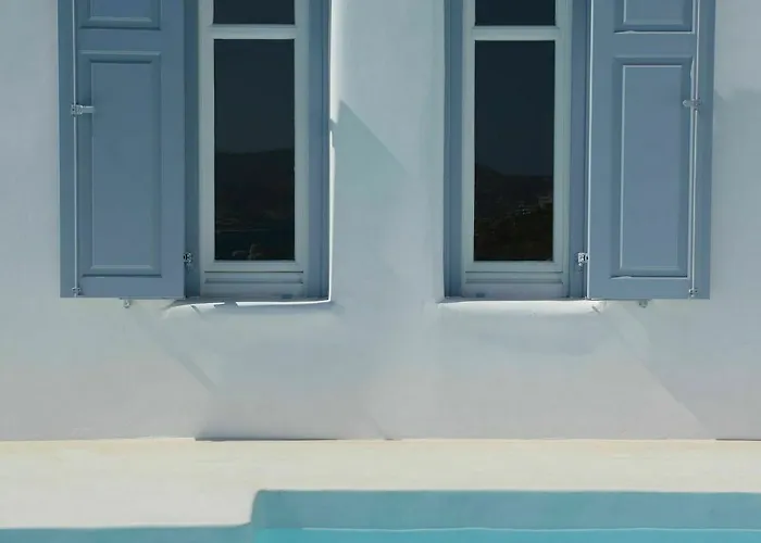 Pearl Near Ornos By Diles Agios Ioannis Diakoftis